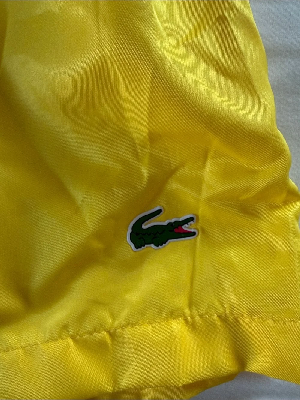 Lacoste preloved interior